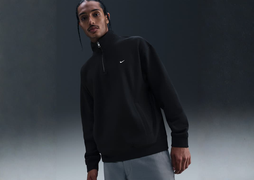 Nike Solo Swoosh Men's Fleece Quarter-Zip Top