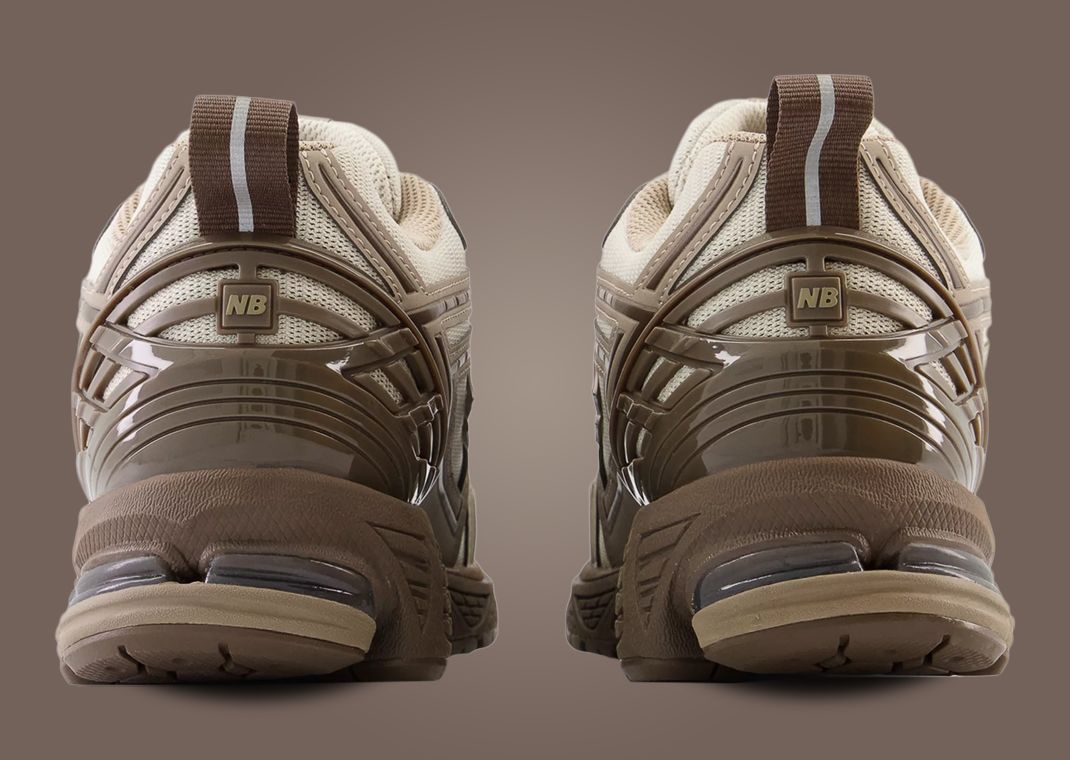 New Balance 1906R Mocha Heel