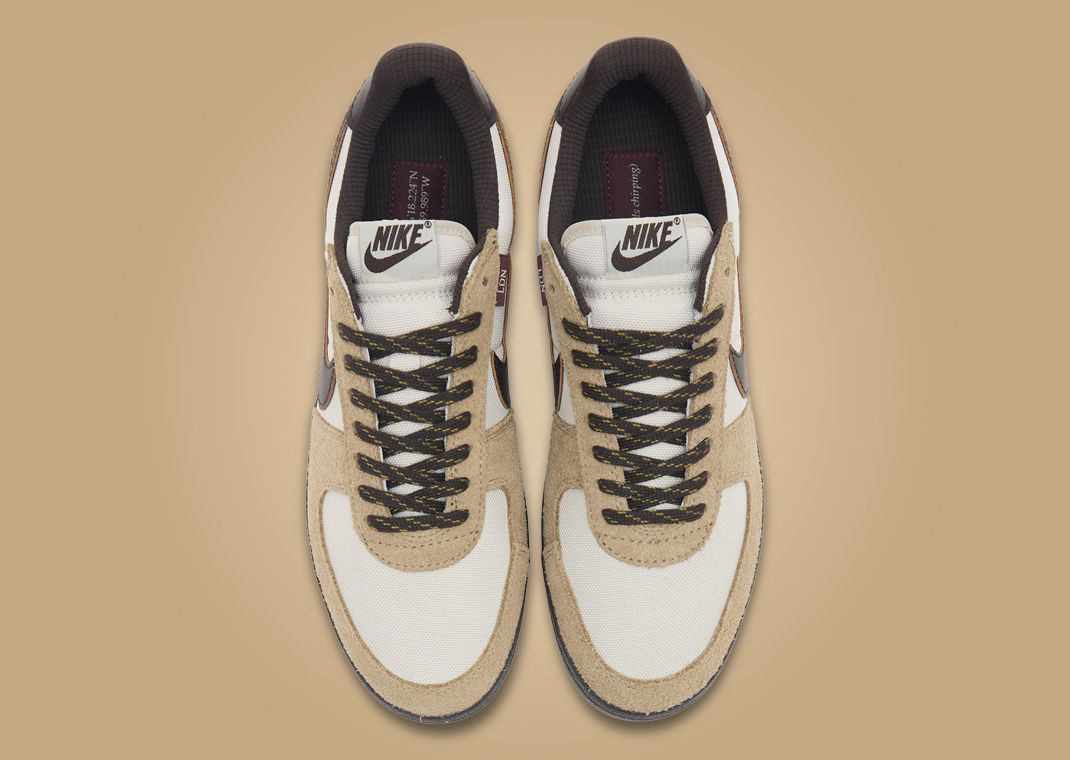 Nike Field General London Top