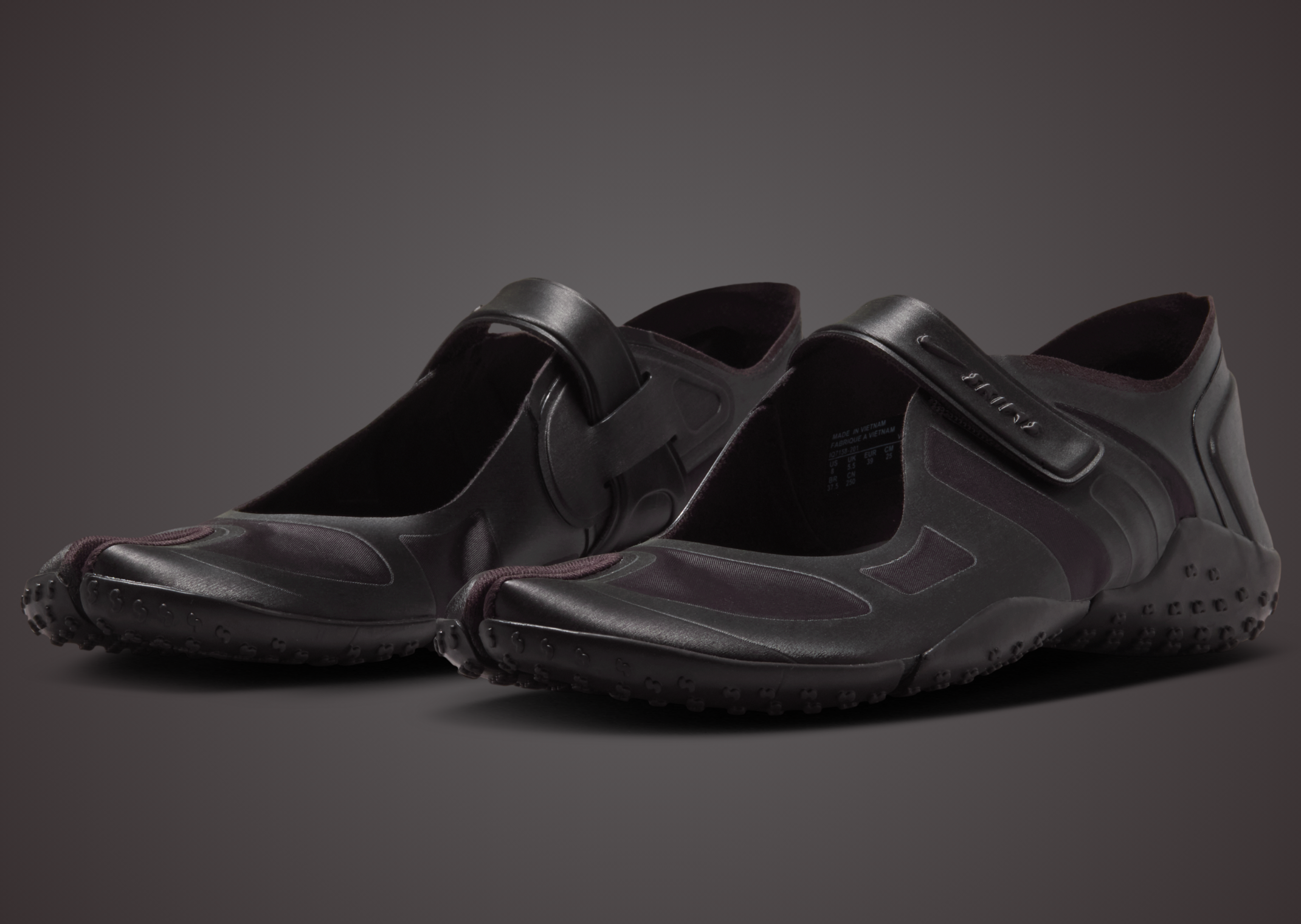 NikeSKIMS Rift Satin Shadow Brown - Angle