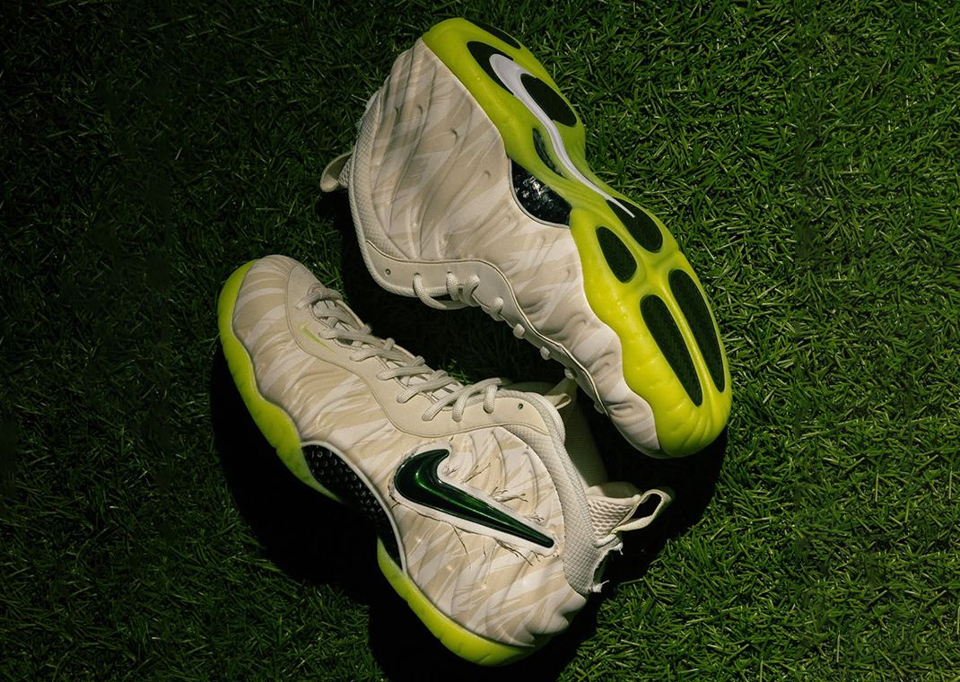 Nike Air Foamposite Pro Mummy Duck Oregon PE