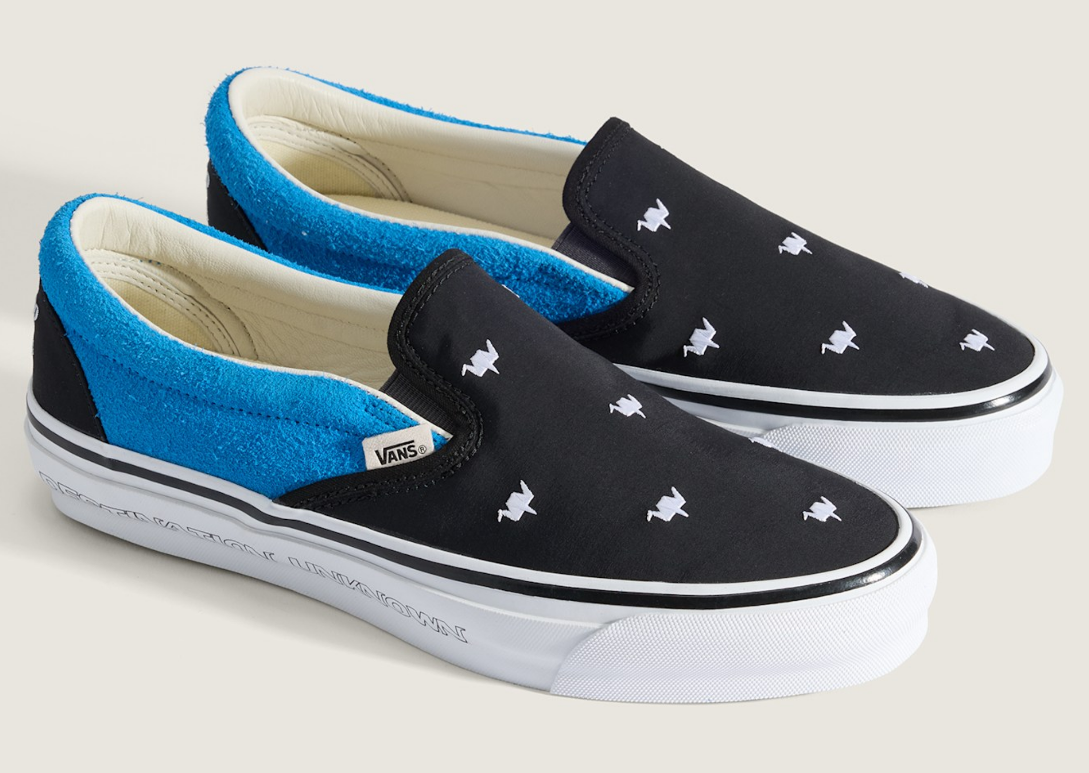 Liberaiders x Vans Slip-On Black Bright Azure - Angle