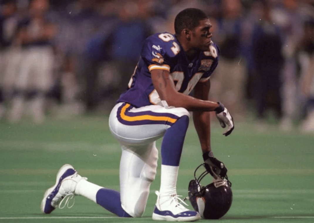 Randy Moss wearing his Air Jordan 11 PE