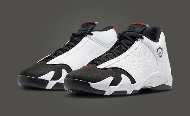 Air Jordan 14 Retro Black Toe