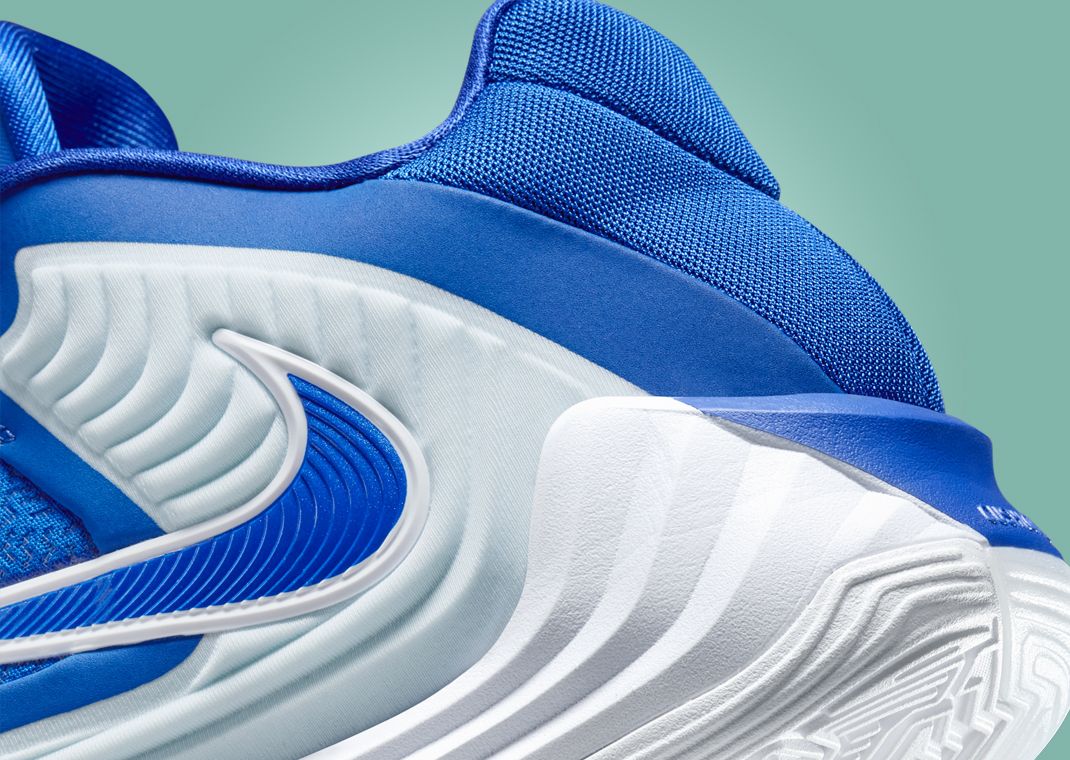 Nike Giannis Freak 7 TB Game Royal - Heel Detail