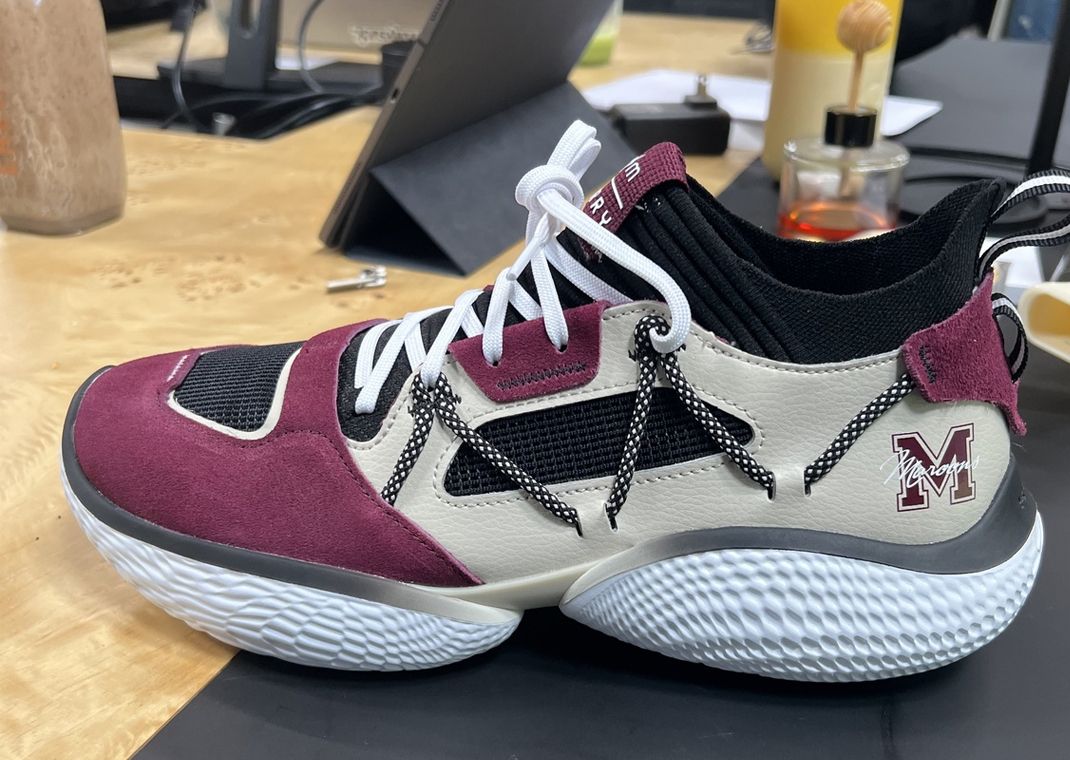 First Look Diet Starts Monday x Curry Flow Cozy Madisonville Maroons