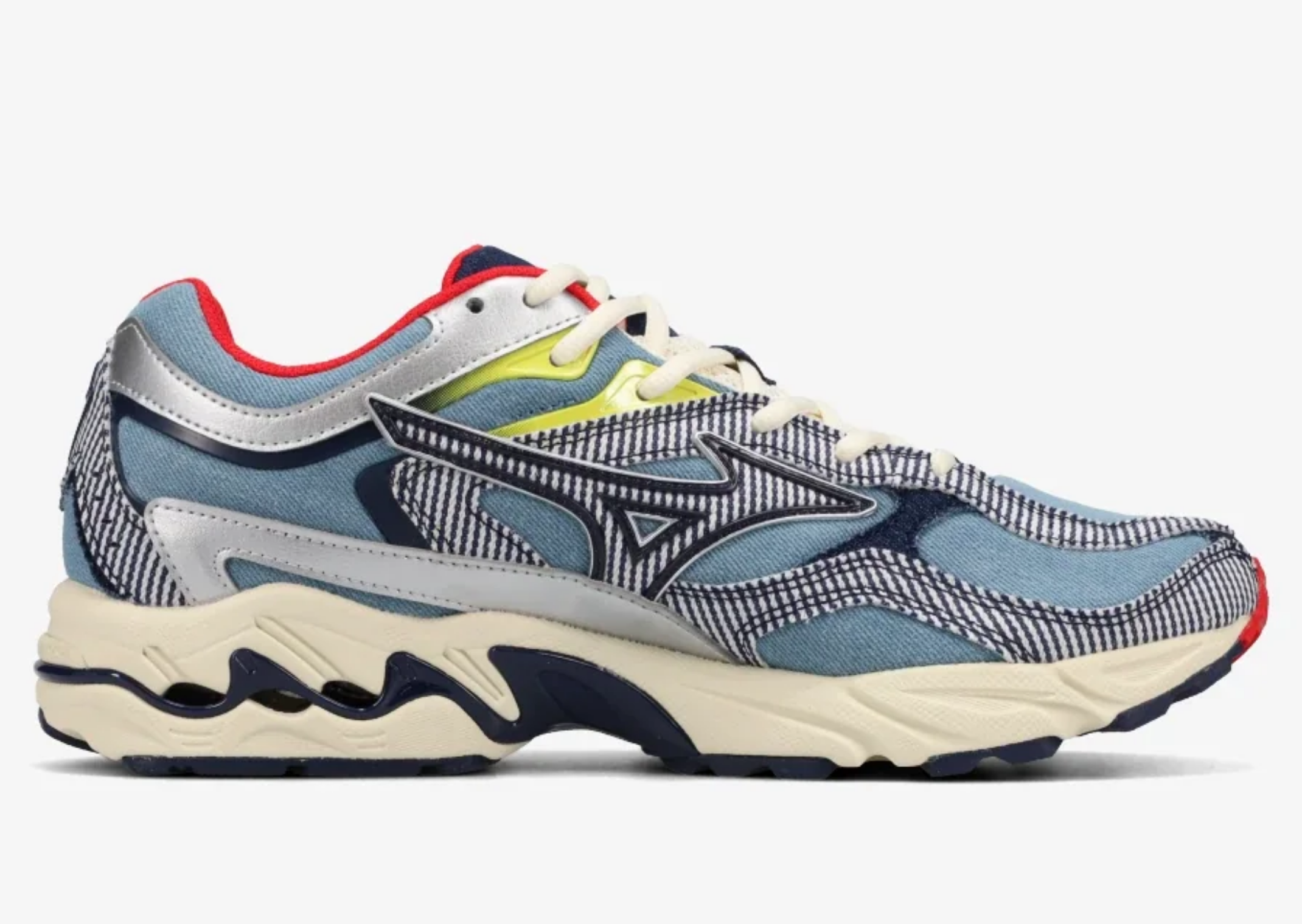 Sean Wotherspoon x Mizuno Wave MG4 LS Light Blue - Medial