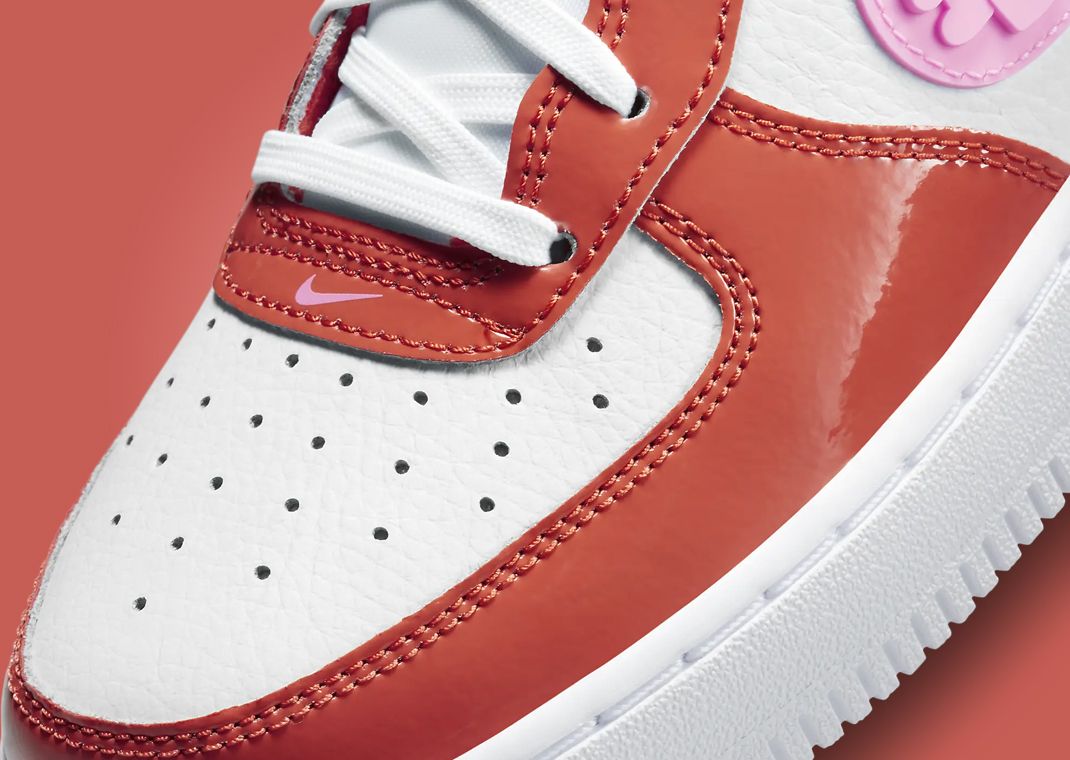 Nike Air Force 1 Low Valentine’s Day (GS) Toe