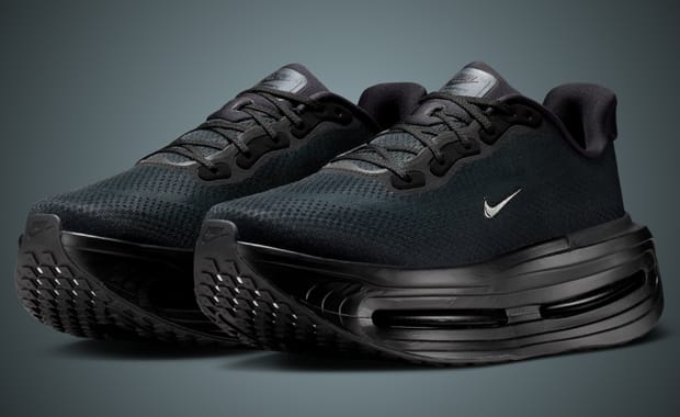 Nike is Giving the Vomero Premium the Triple Black Treatment