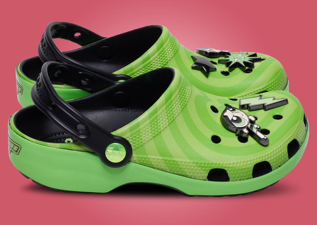Powerpuff Girls x Crocs Classic Clog Buttercup - Pair