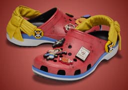 One Piece x Crocs Classic Clog Luffy Angle