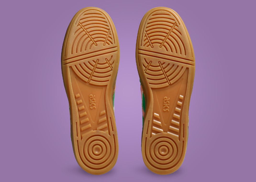 Asics Skyhand OG Cilantro Grapefruit Outsole