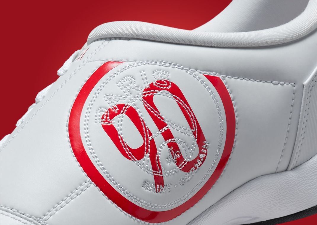 PSG x Nike Total 90 III