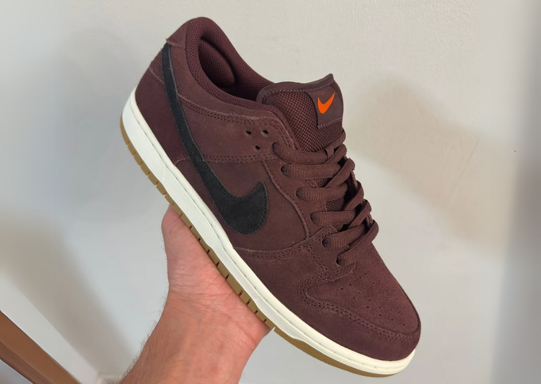 Nike SB Dunk Low ISO Burgundy Crush