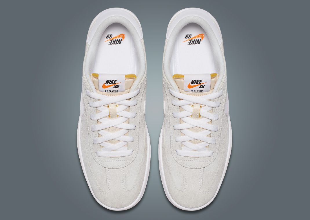 Nike SB FC Classic Summit White Top