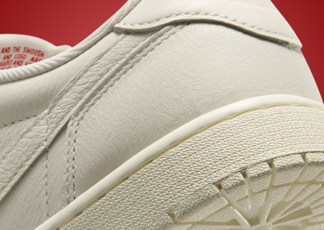 Air Jordan 1 Retro Low OG Sail - Heel Detail