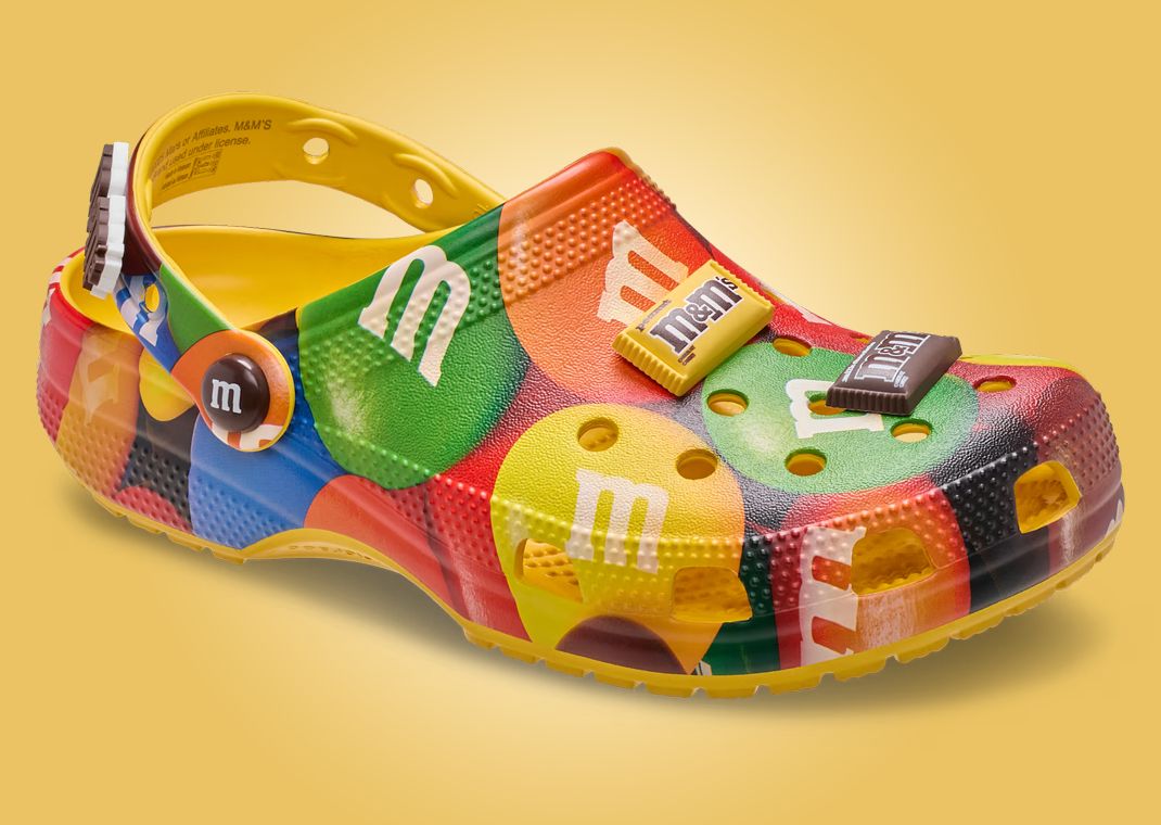 M&M's x Crocs Classic Clog - Angle