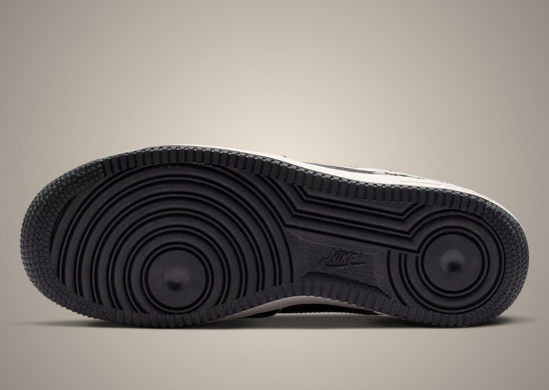 Nike Air Force 1 Low Cow Print Black (W) - Bottom