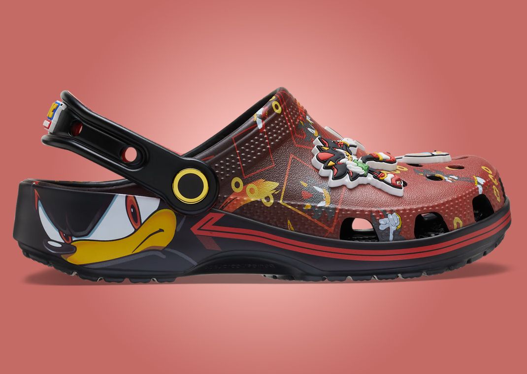 Sonic The Hedgehog x Crocs Classic Clog Shadow Lateral