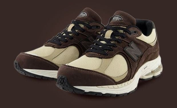 New Balance 2002R Gore-Tex Chocolate