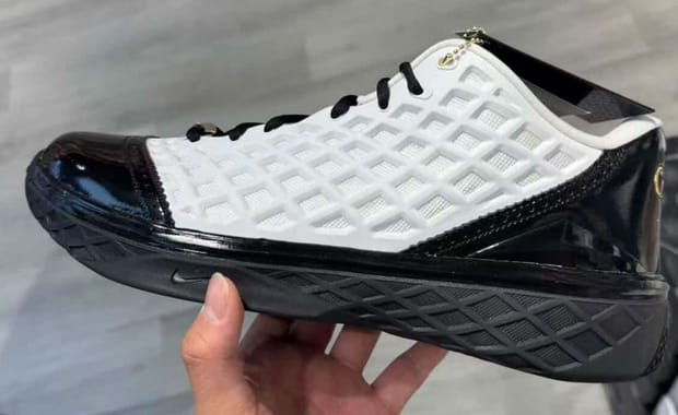 The Nike Kobe 3 Low Protro Gets a Mambacita Makeover