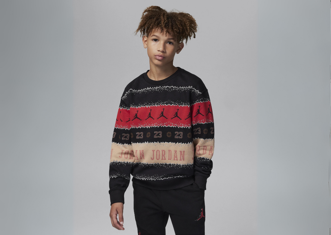 Jordan MJ Holiday Fleece Crew Big Kids Top Model