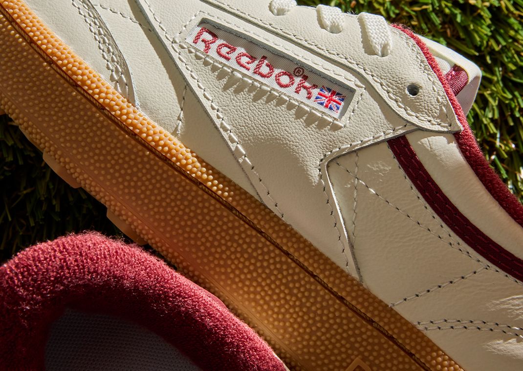 Reebok Club C Golf White Burgundy Gum (W) Detail