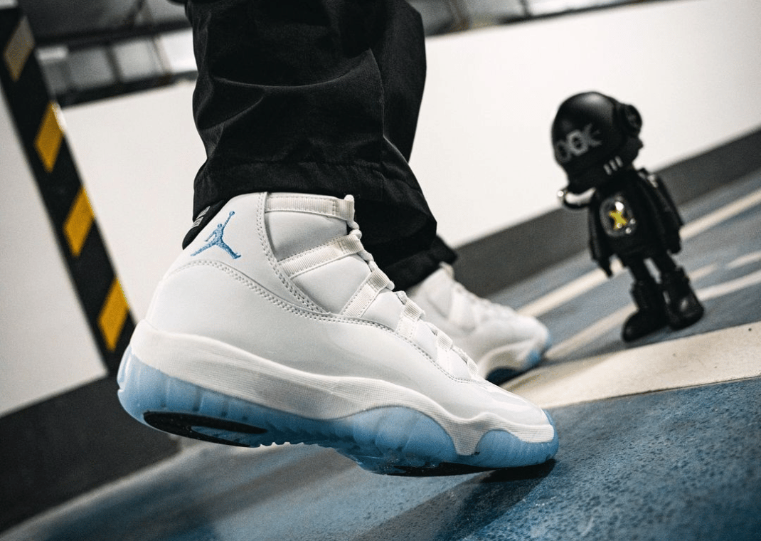 Blue 11s release date sales