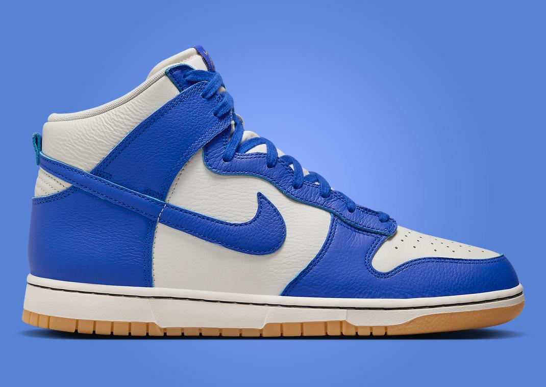 Nike Dunk High Phantom Racer Blue (W) Lateral Right