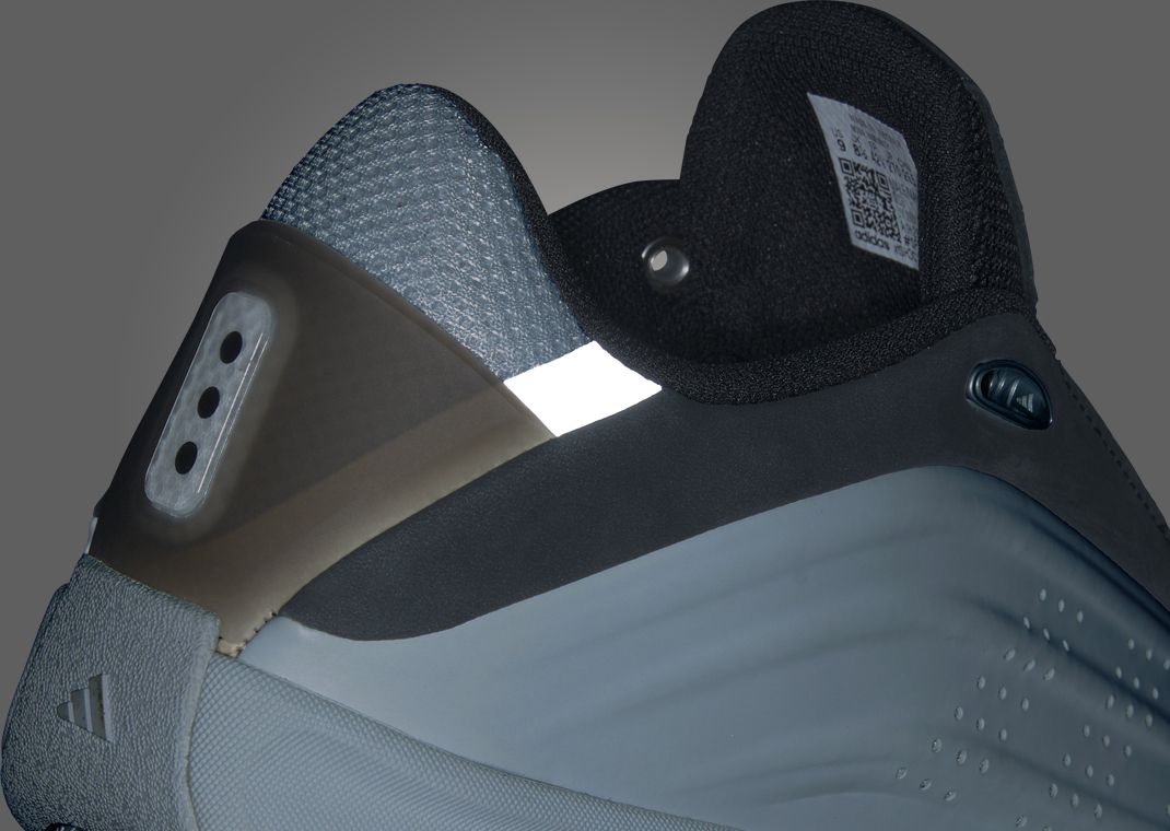 adidas Nova IIInfinity Cloud White Core Black 3M Heel