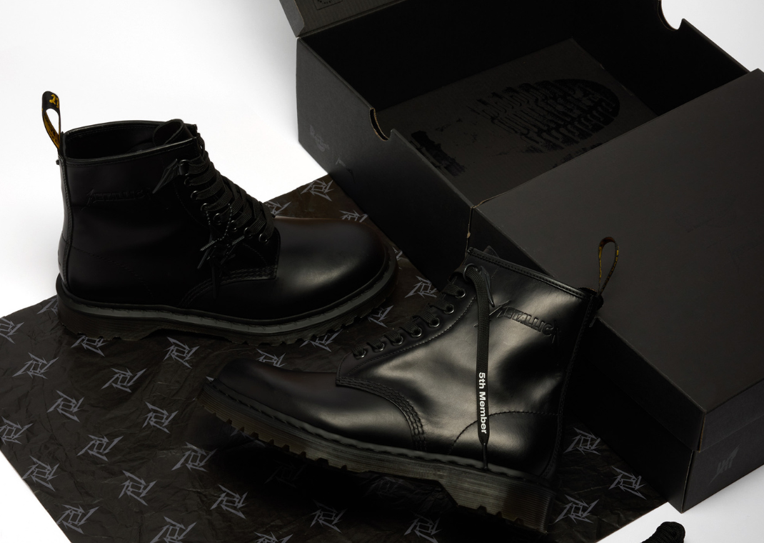 Metallica x Dr. Martens 1460 8-Eye Smooth Leather Boot Black - Detail