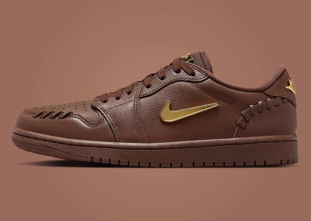 Air Jordan 1 MM Low Cacao Wow (W) Lateral Left