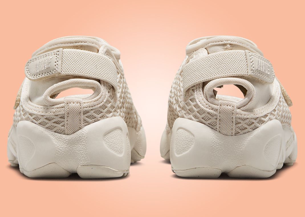 Nike Air Rift Breathe Light Orewood Brown (W) Heel