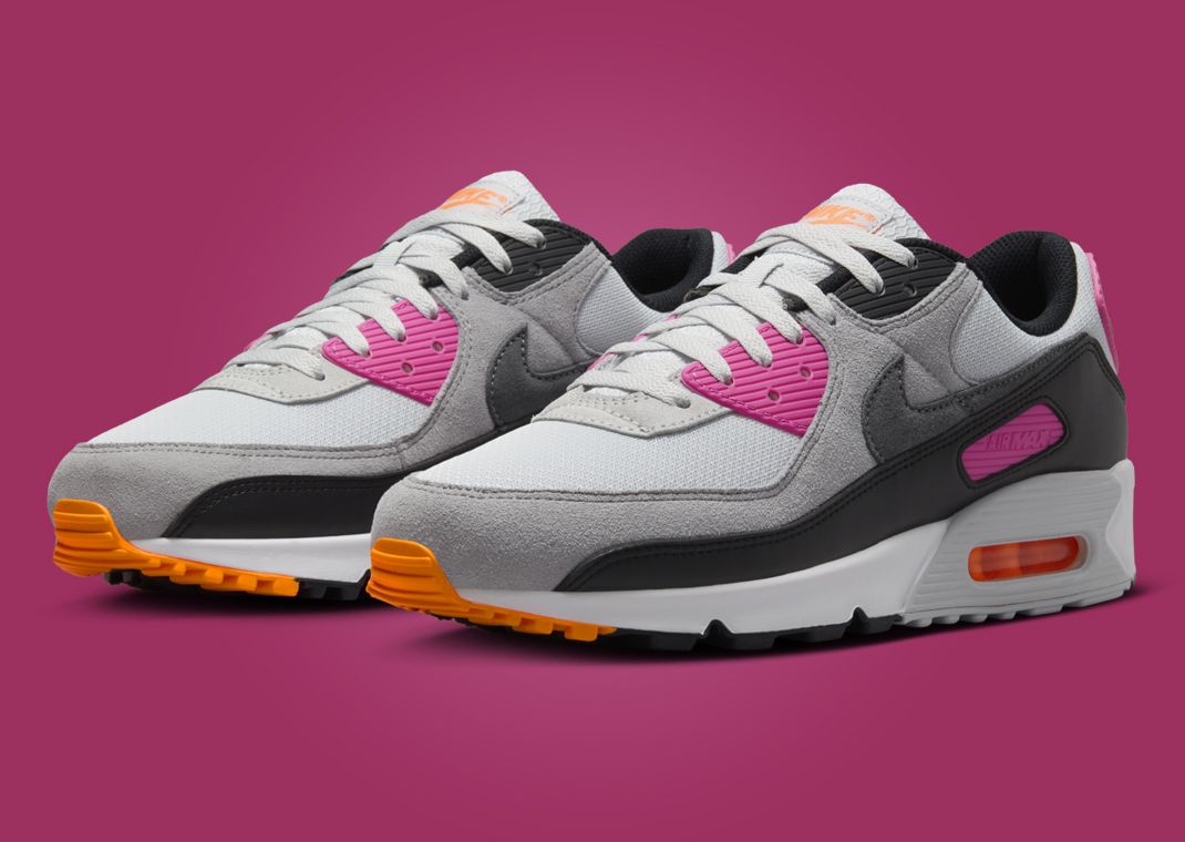Nike Air Max 90 Dunkin' Donuts Angle