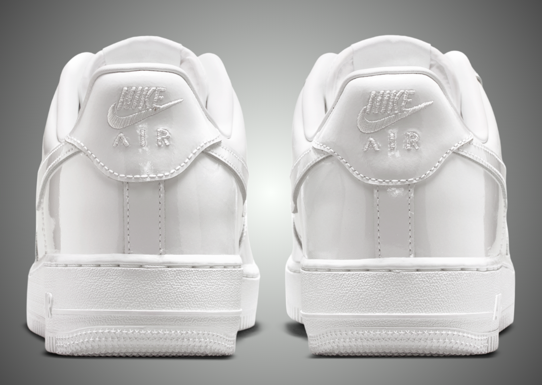 Nike Air Force 1 Low Patent Leather Premium White heel