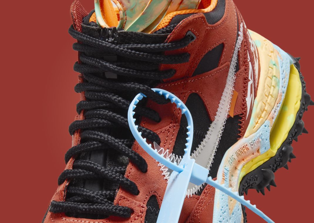 Off-White x Nike Air Terra Forma Mantra Orange Hangtag Detail