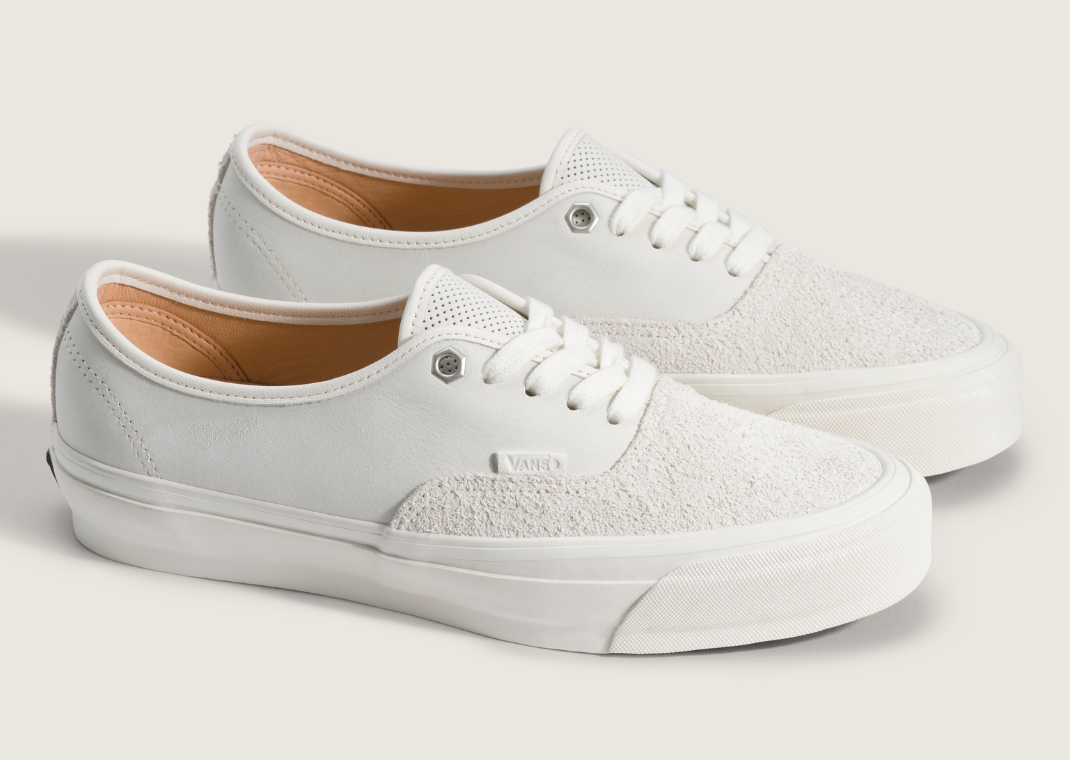 Haven x Vants OTW Authentic 44 Vibram White - Angle