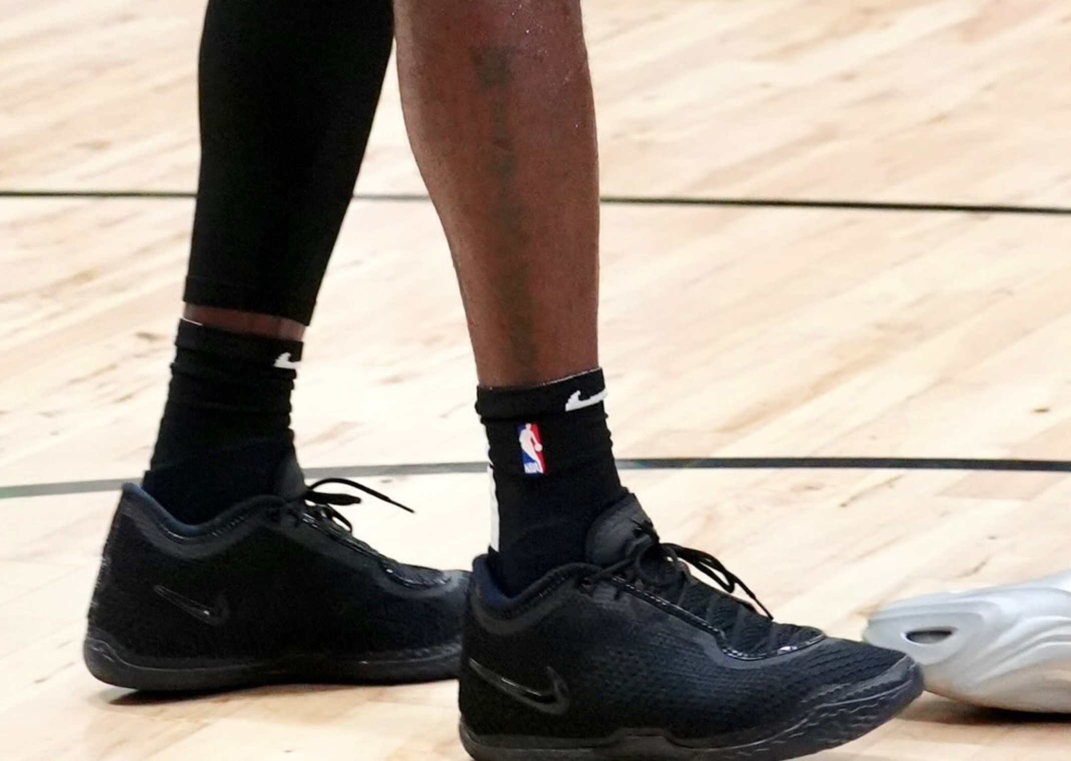 Nike LeBron 24 Weartest Sample