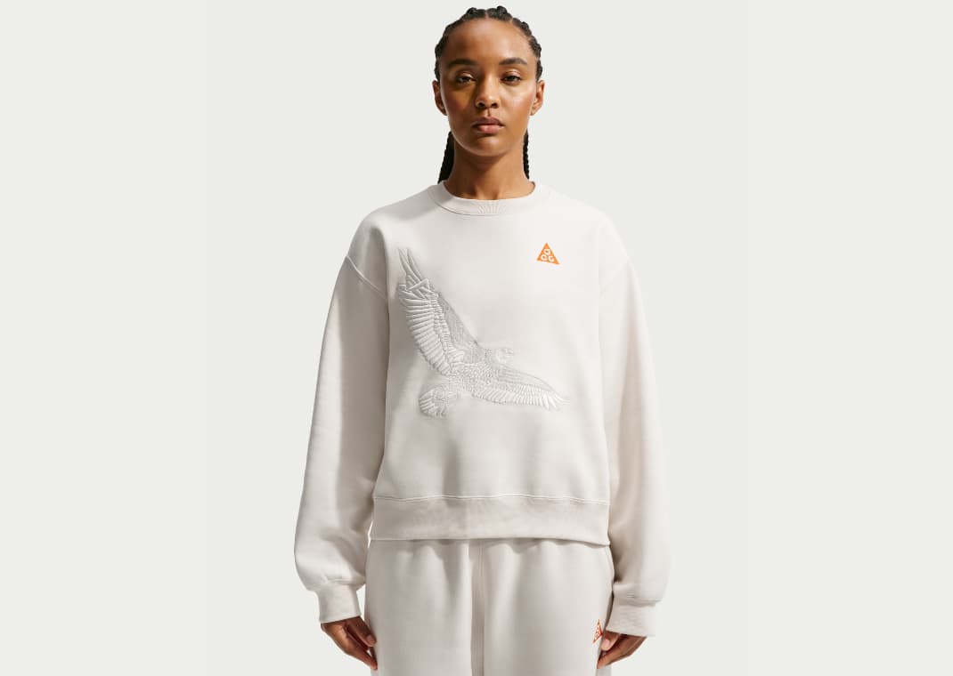 Nike ACG USA Women's Therma-FIT Crew-Neck Sweatshirt