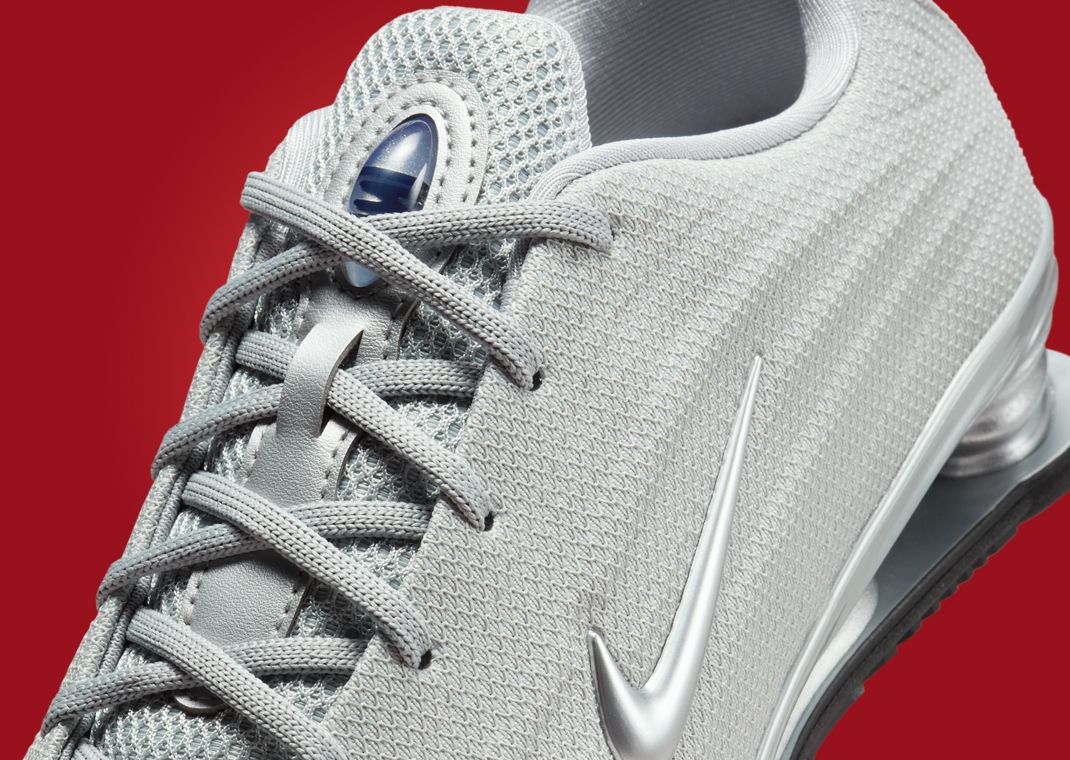 Nike Shox Z Silver Black Detail