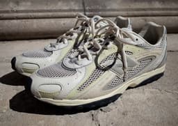 AURALEE x New Balance 204L Grey Angle