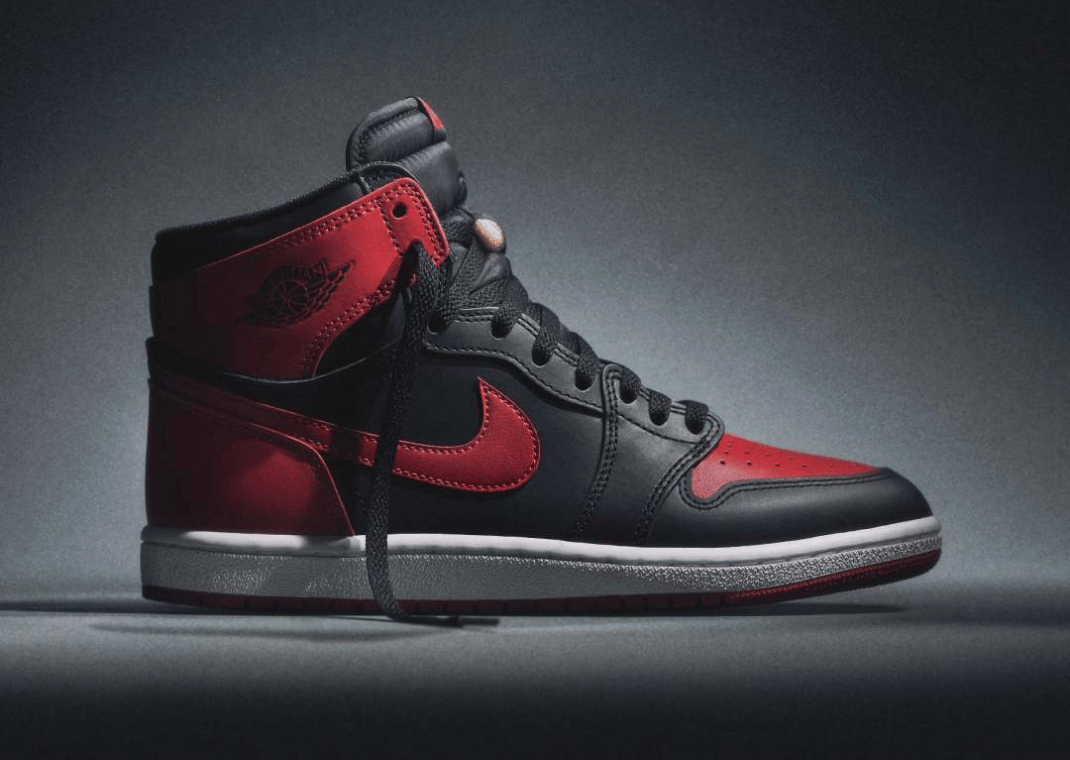 Air Jordan 1 High 85 Bred