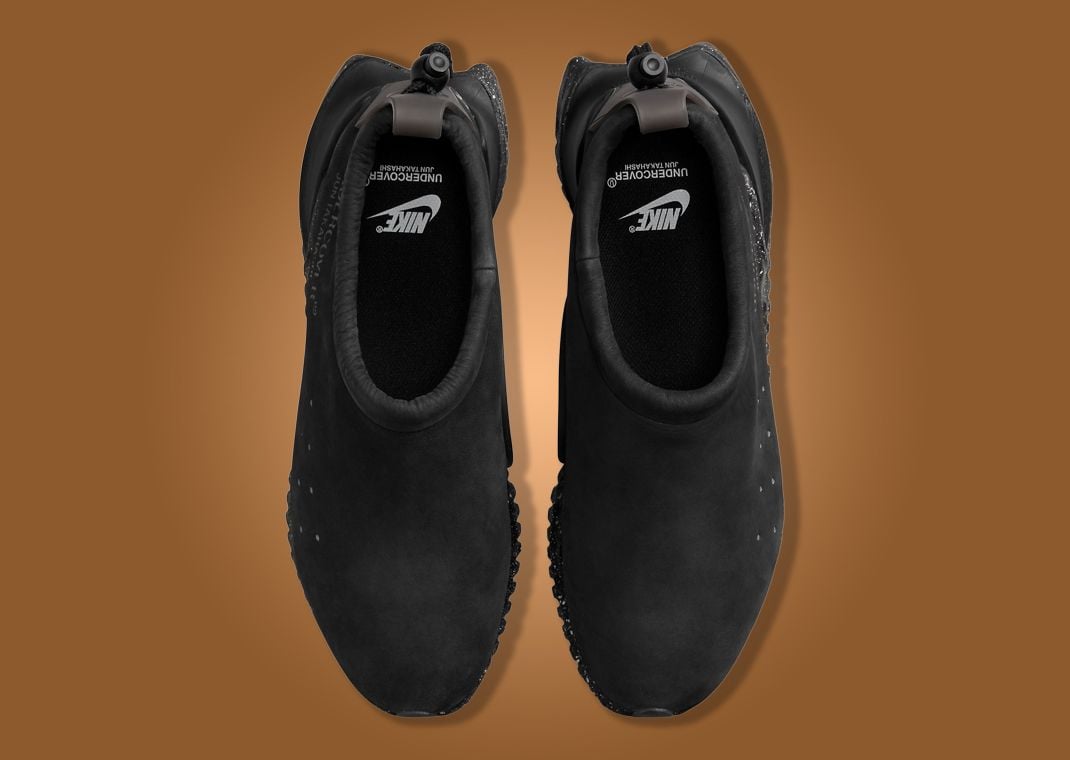 Undercover Works On A Two-Pack of Nike Moc Flow Colorways Undercover Works On A Two-Pack of Nike Moc Flow Colorways