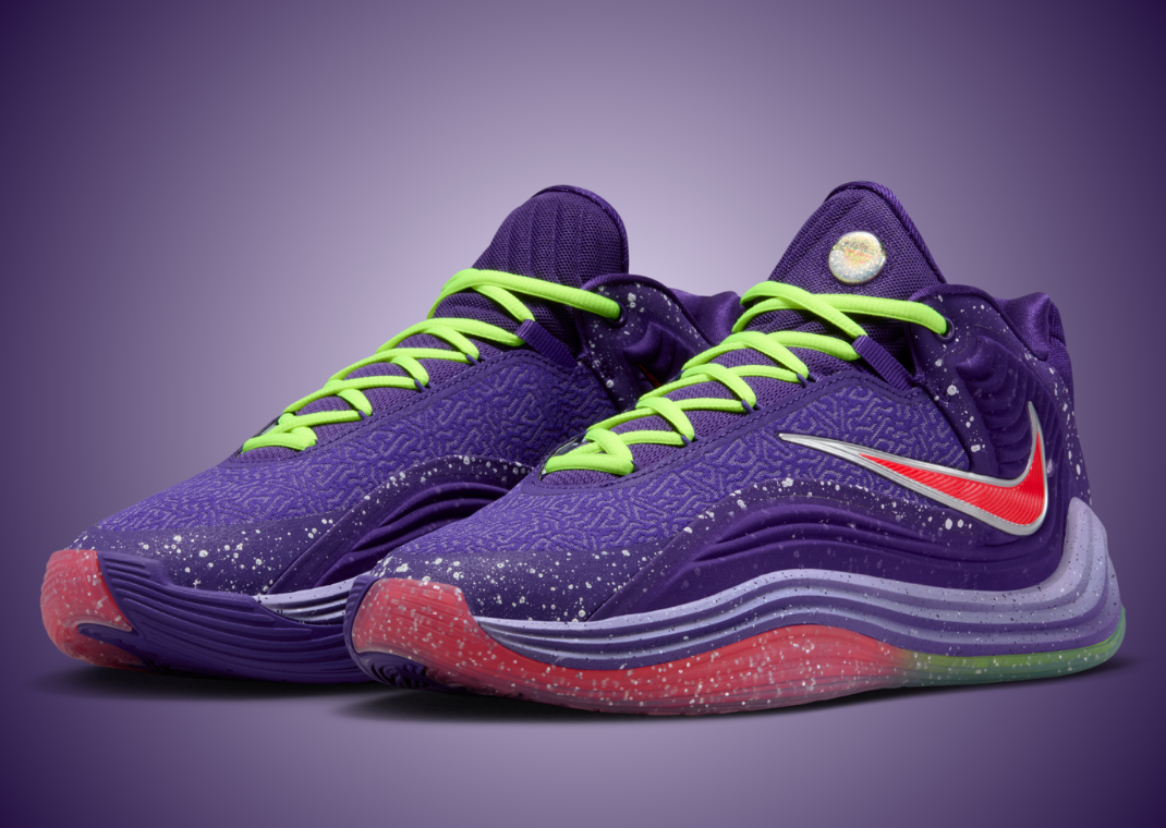 Nike Giannis Freak 7 Snow Pack - Angle