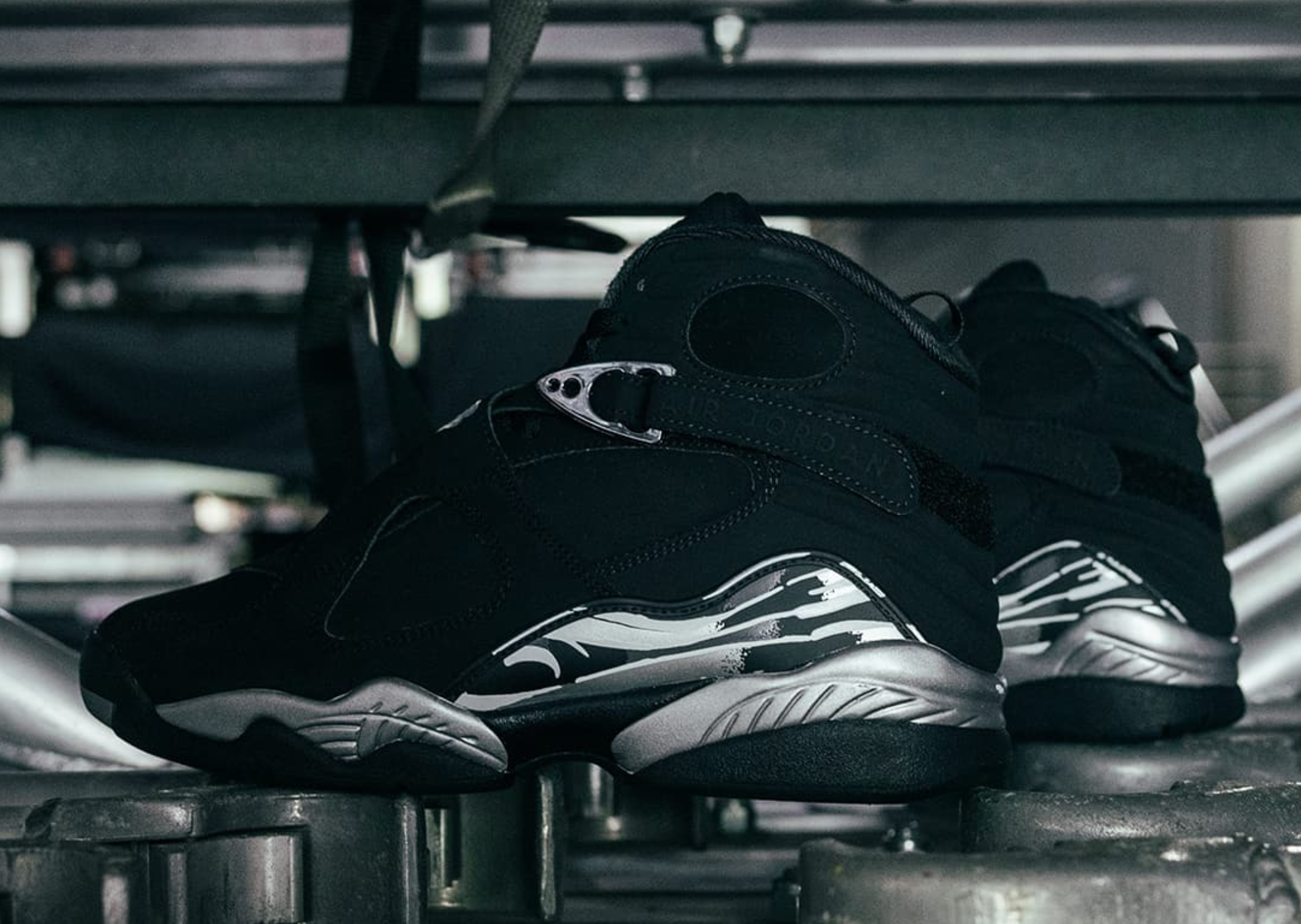 Air Jordan 8 Retro Chrome