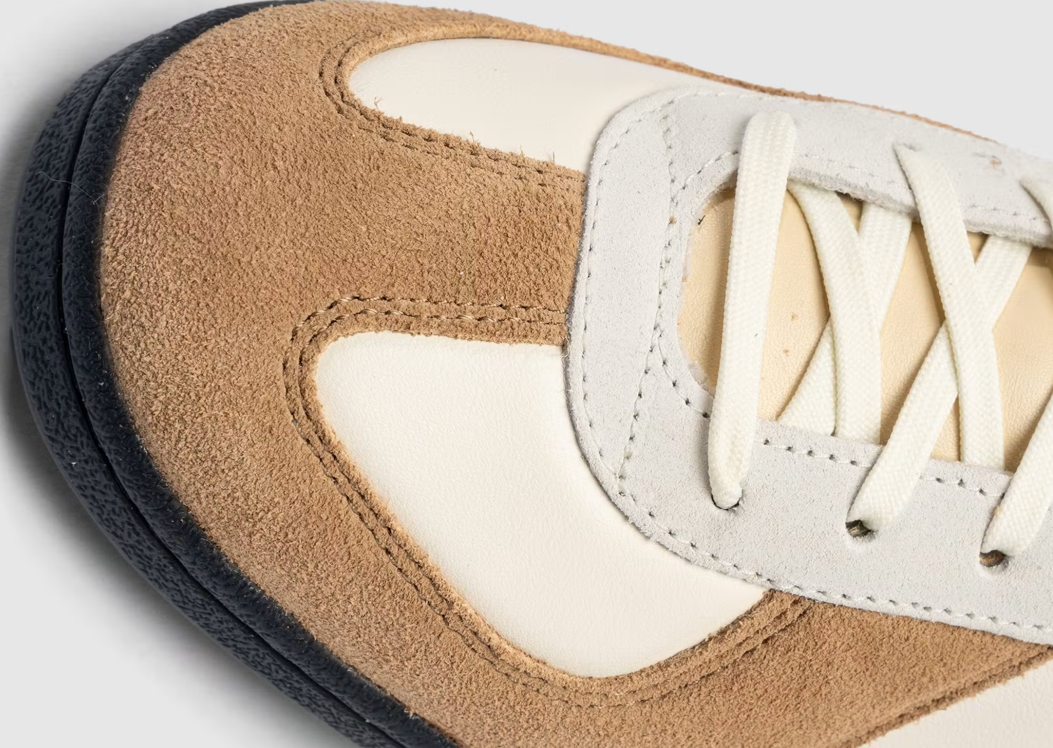 The Whitaker Group x adidas BW Mundial World Cup Cream White - Detail