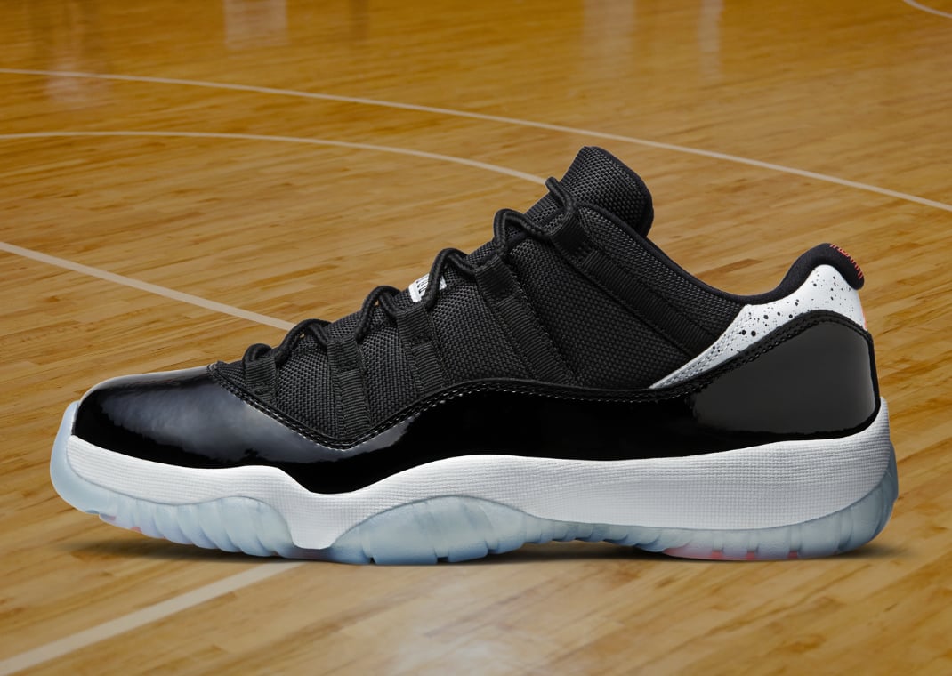 Air Jordan 11 Low Infrared 23
