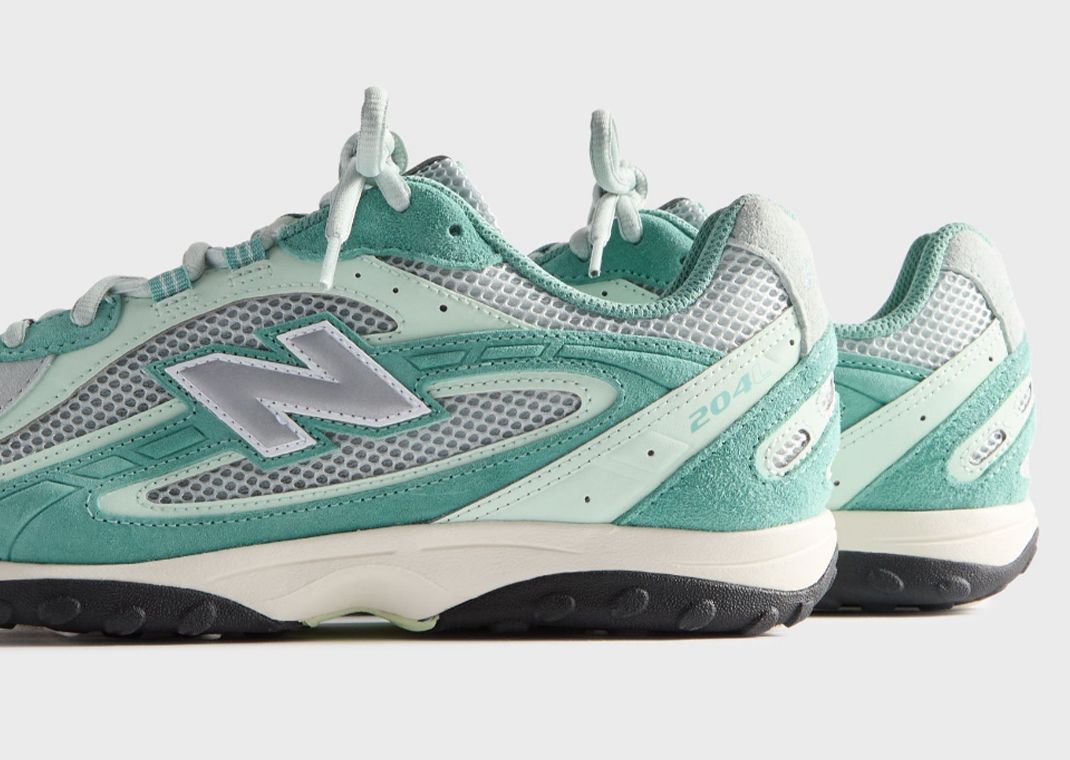 Kith x New Balance 204L グリーングレー 8.5 Kith x New Balance 204L グリーングレー 8.5 - メルカリ