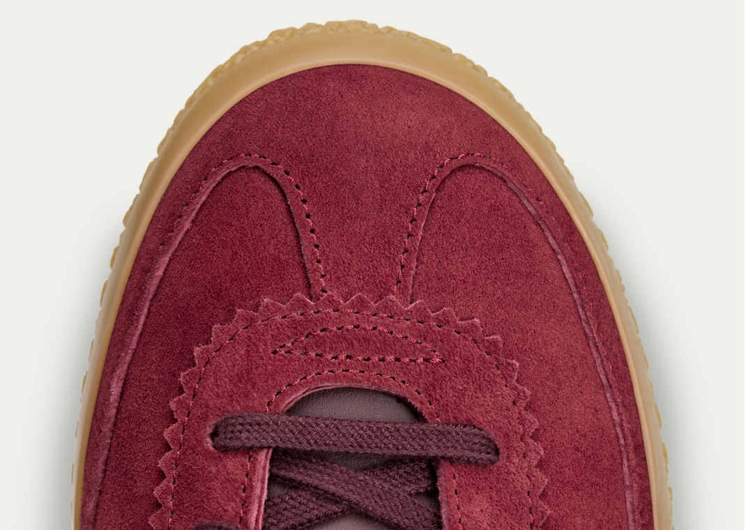 Aston Villa x adidas Roelee SPZL - Toe Detail