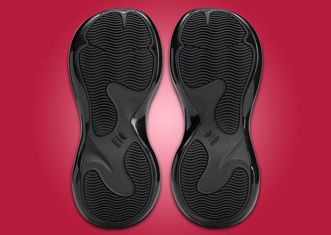 AVAVAV x adidas Moonrubber Megaride Black (W) Outsole